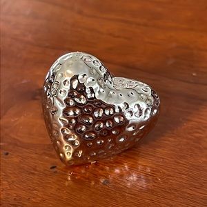 Lia Sophia oversized silver heart ring size 7